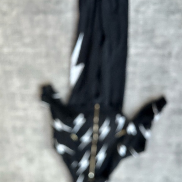 Aviator Nation Womens's Black Lightning Bolt Jacket. Size XS - Picture 6 of 6